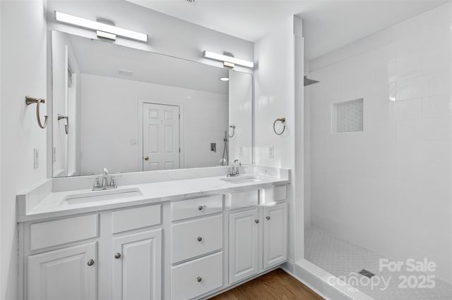 2020 Gable Way Lane, Matthews, NC 28104