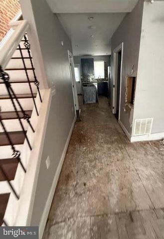 216 S CLINTON ST, Baltimore, MD 21224