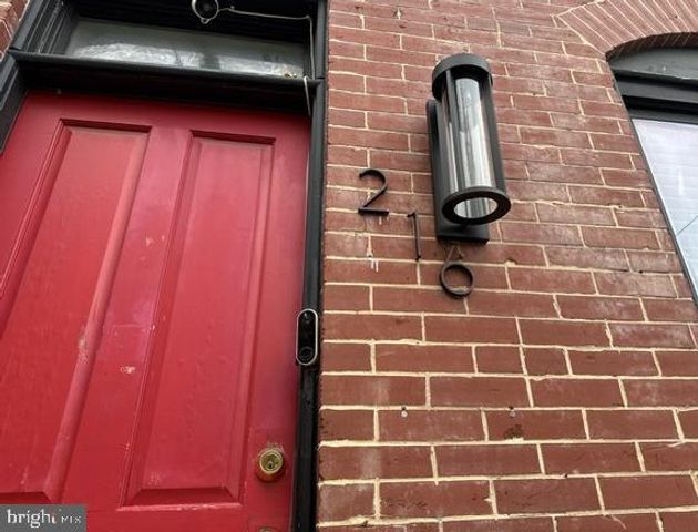 216 S CLINTON ST, Baltimore, MD 21224