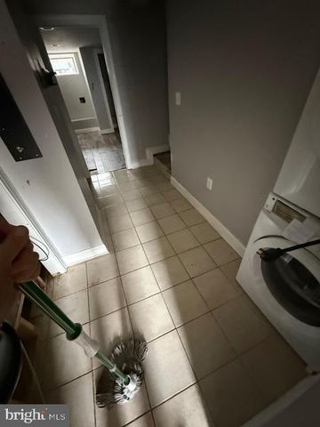 216 S CLINTON ST, Baltimore, MD 21224