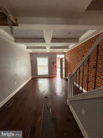 216 S CLINTON ST, Baltimore, MD 21224