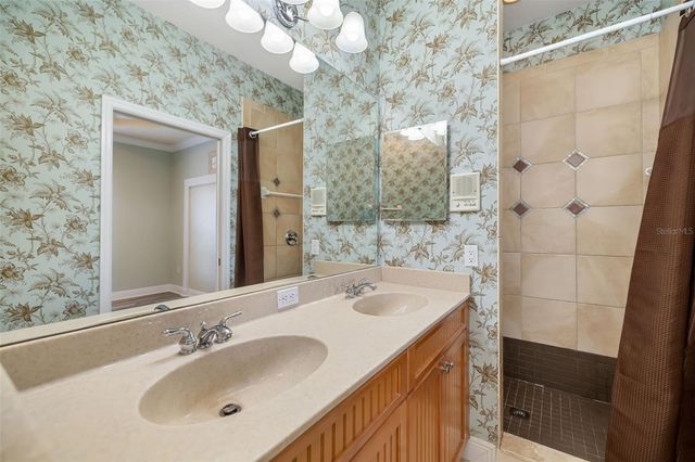 5615 SOUTHERNMOST LANE, Bradenton, FL 34203