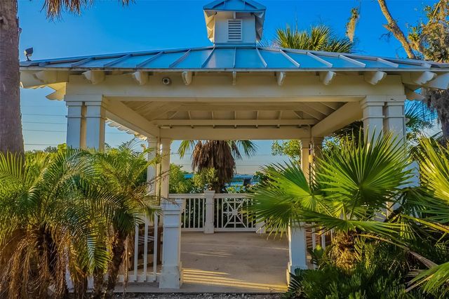 5615 SOUTHERNMOST LANE, Bradenton, FL 34203