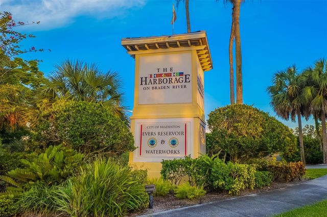 5615 SOUTHERNMOST LANE, Bradenton, FL 34203