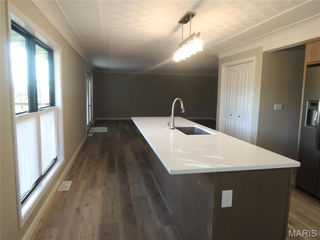 1180 Campground Trail, Greenville, IL 62246