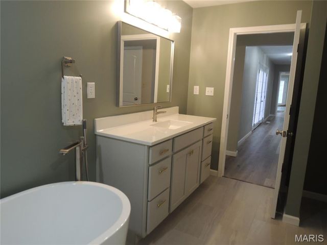 1180 Campground Trail, Greenville, IL 62246