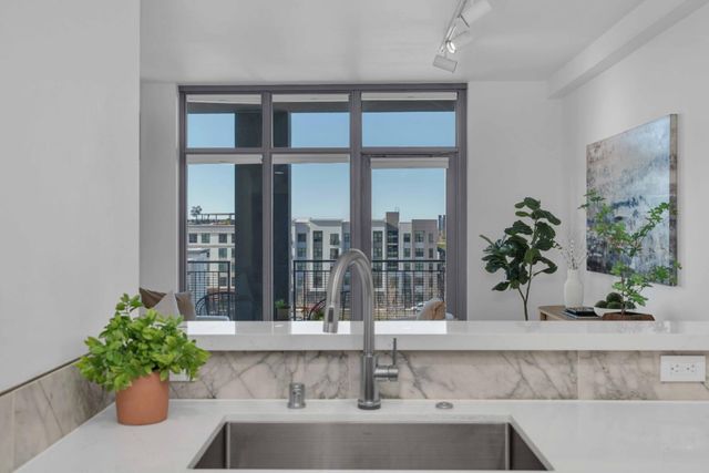 175 W Saint James Street 607, San Jose, CA 95110