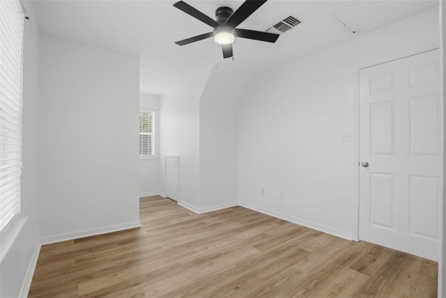 400 Split Oak DR, Pflugerville, TX 78660