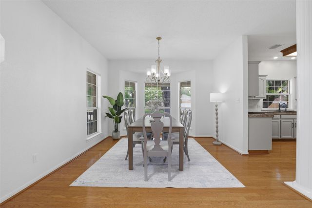 400 Split Oak DR, Pflugerville, TX 78660
