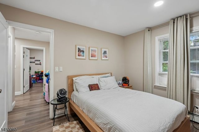 165 Godwin Ave, Paterson City, NJ 07501