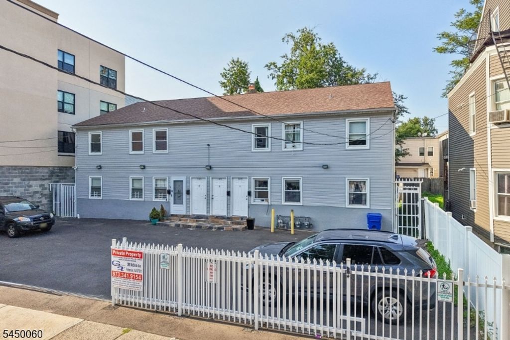 165 Godwin Ave, Paterson City, NJ 07501 — photo 3