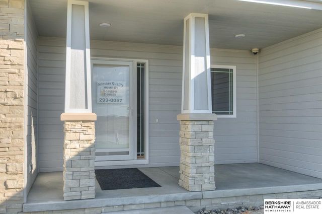 12509 Quail Drive, Bellevue, NE 68123