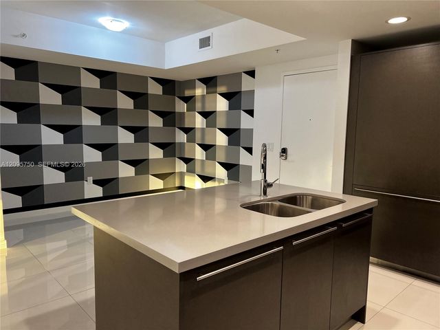 7825 NW 107th Avenue 312, Doral, FL 33178