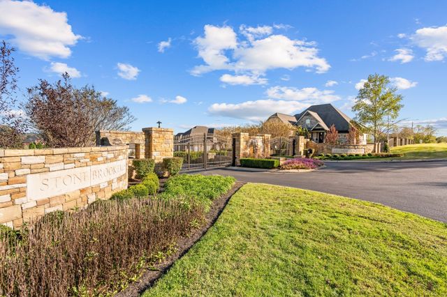 409 Stonebrook Way, Lebanon, TN 37087