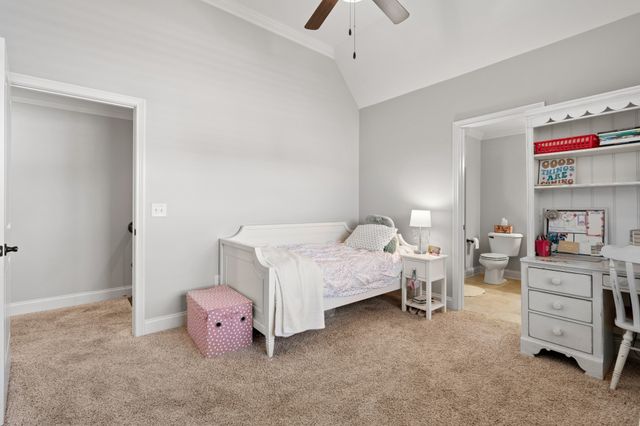 409 Stonebrook Way, Lebanon, TN 37087