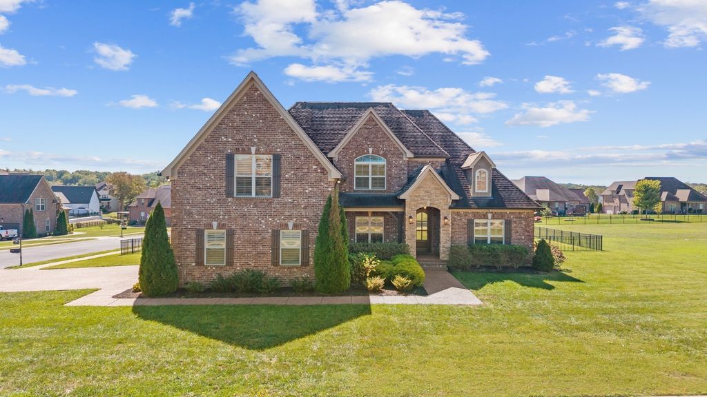 409 Stonebrook Way, Lebanon, TN 37087