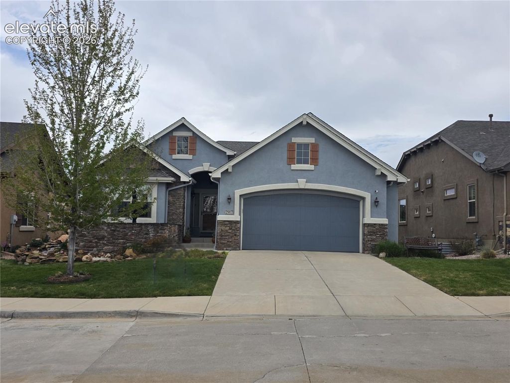 2917 Sovereign View, Colorado Springs, CO 80920 — exterior