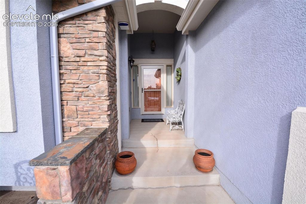 2917 Sovereign View, Colorado Springs, CO 80920 — photo 2