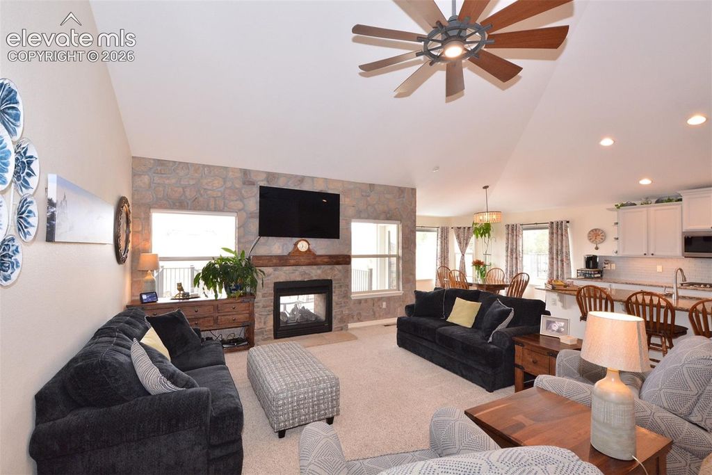 2917 Sovereign View, Colorado Springs, CO 80920 — photo 5