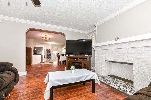 3559 Carrollton Avenue, Indianapolis, IN 46205