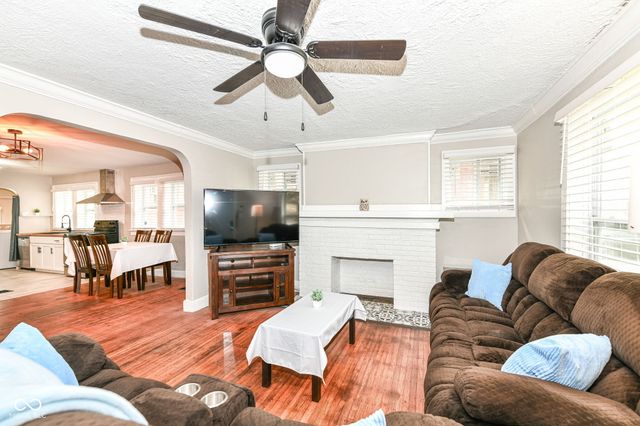 3559 Carrollton Avenue, Indianapolis, IN 46205