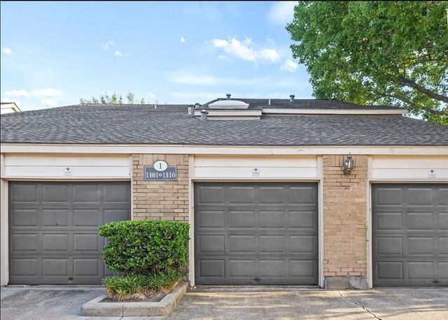 2277 S Kirkwood Road 1101, Houston, TX 77077