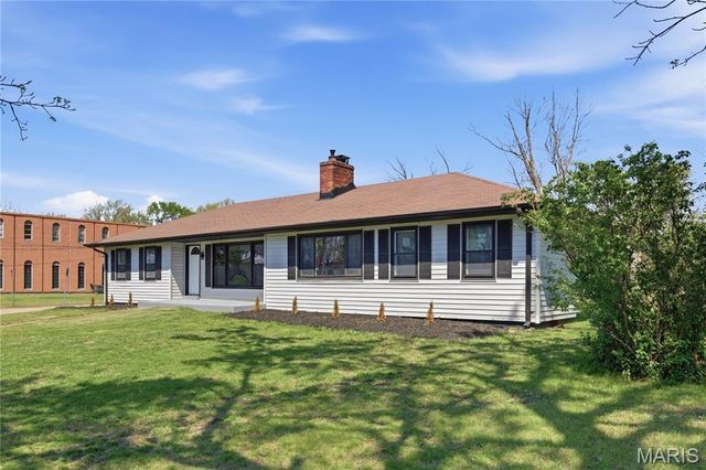 11333 Larimore Road, St Louis, MO 63138