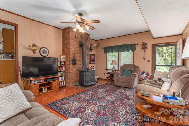 96 Tower Lane, Waynesville, NC 28786