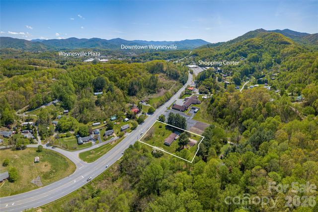 96 Tower Lane, Waynesville, NC 28786