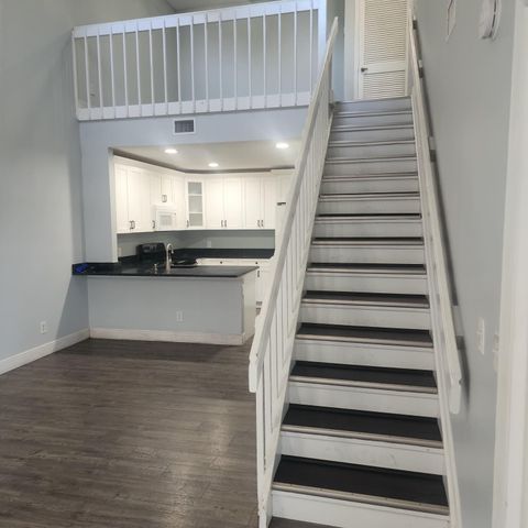 2985 Genoa Place, West Palm Beach, FL 33406