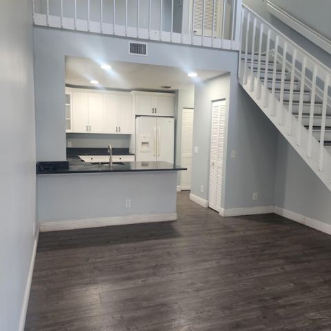 2985 Genoa Place, West Palm Beach, FL 33406