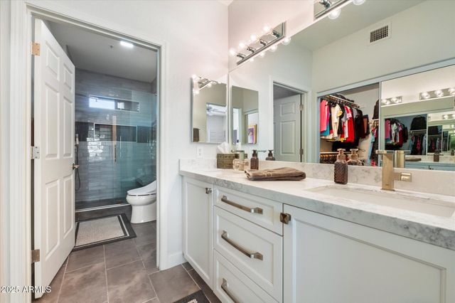 8880 E PARAISO Drive 108, Scottsdale, AZ 85255