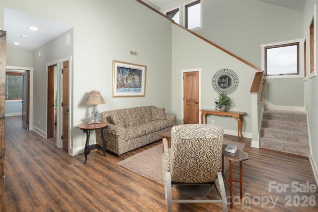1220 Sweetgrass Drive, Blowing Rock, NC 28605