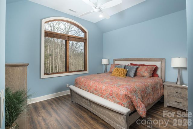 1220 Sweetgrass Drive, Blowing Rock, NC 28605