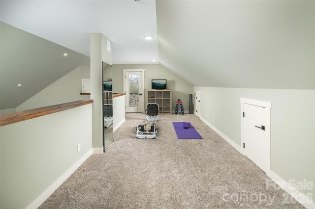 1220 Sweetgrass Drive, Blowing Rock, NC 28605