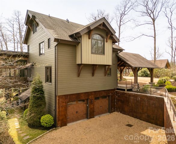 1220 Sweetgrass Drive, Blowing Rock, NC 28605