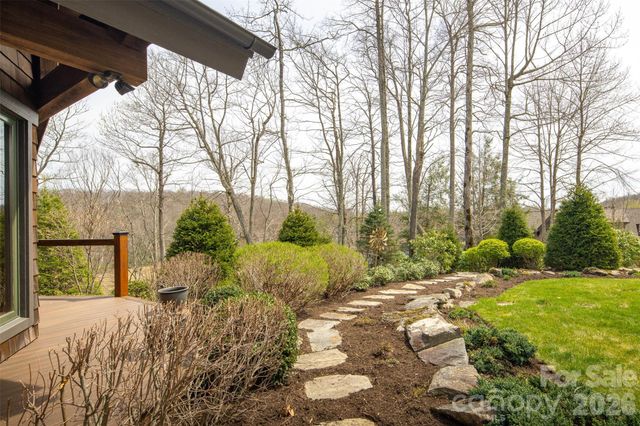 1220 Sweetgrass Drive, Blowing Rock, NC 28605