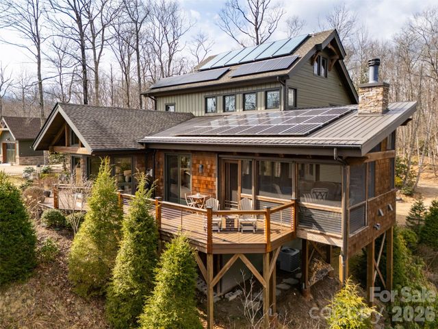 1220 Sweetgrass Drive, Blowing Rock, NC 28605