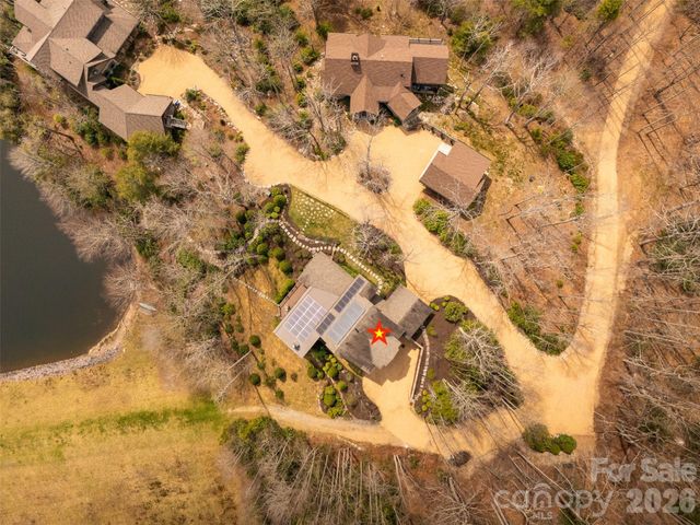 1220 Sweetgrass Drive, Blowing Rock, NC 28605