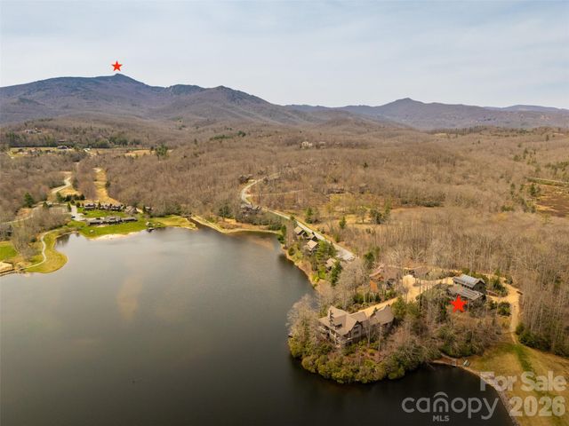1220 Sweetgrass Drive, Blowing Rock, NC 28605