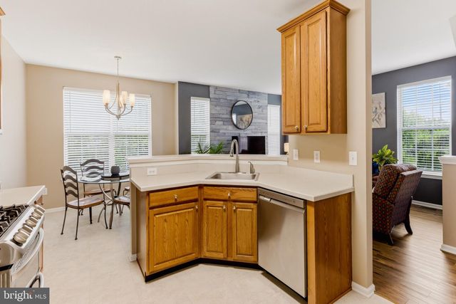 155 ACORN DR, Mount Royal, NJ 08061