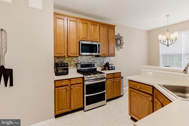 155 ACORN DR, Mount Royal, NJ 08061