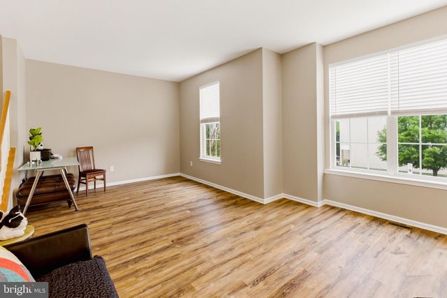 155 ACORN DR, Mount Royal, NJ 08061