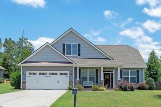 521 Turning Leaf Lane, Greer, SC 29651