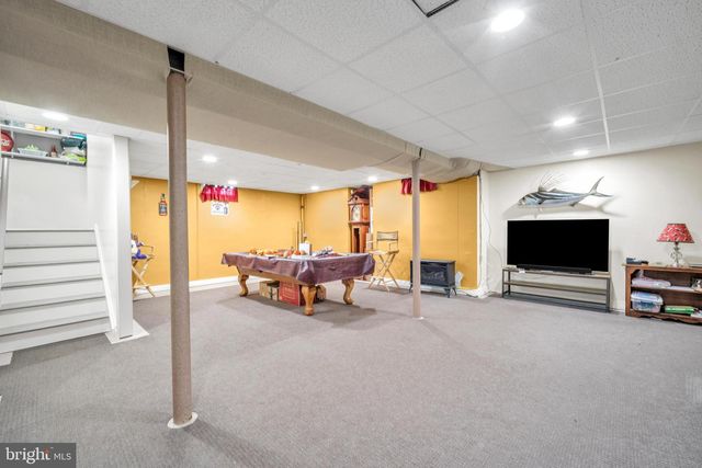 721 LOCUST LN, Ambler, PA 19002