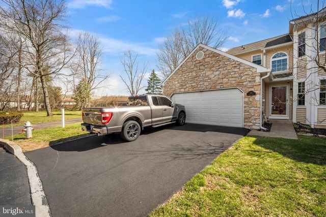 721 LOCUST LN, Ambler, PA 19002