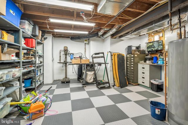 721 LOCUST LN, Ambler, PA 19002