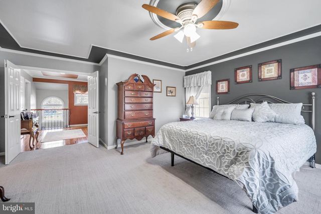 721 LOCUST LN, Ambler, PA 19002