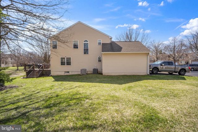 721 LOCUST LN, Ambler, PA 19002