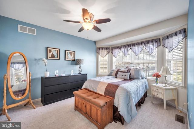 721 LOCUST LN, Ambler, PA 19002